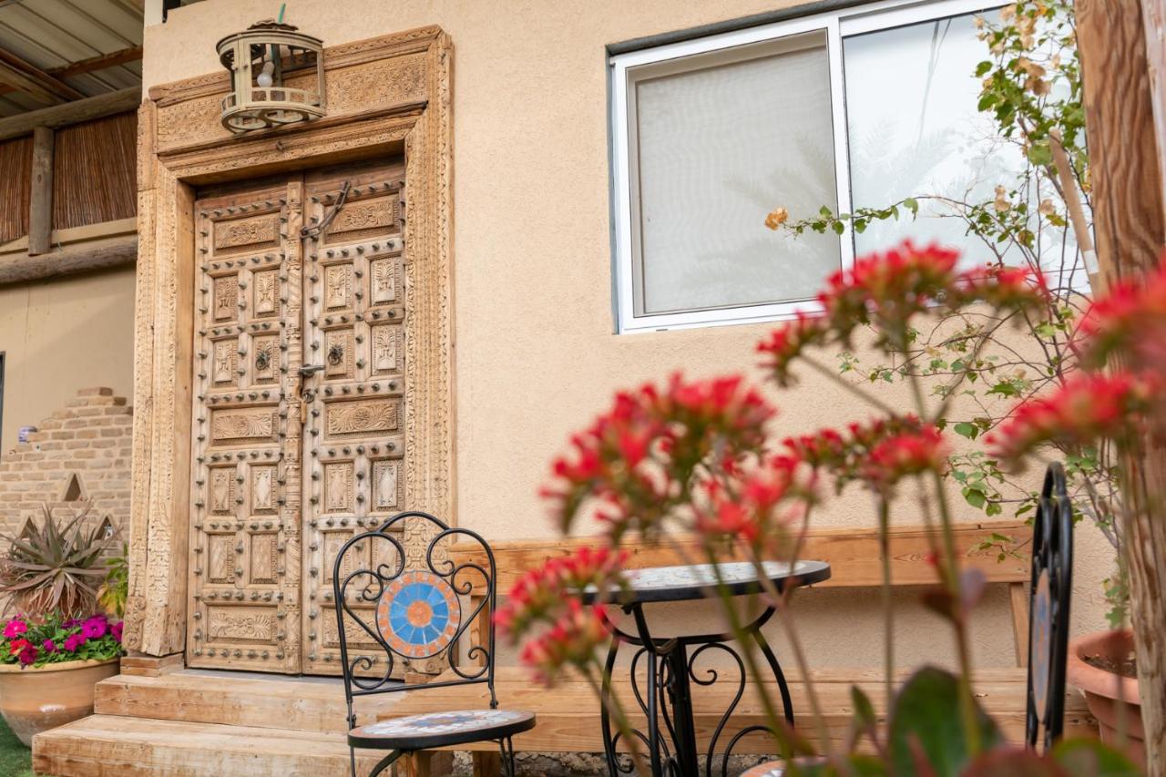Desert Routes Inn Shvilim Ba Midbar Hazeva Exterior foto